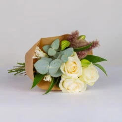 Gemischter Blumenbund 'Lilientraum' Inkl. Gratis Grußkarte -Compo Geschaft 1025700007 DIY Mixbund Lilientraum Lilie Rose Euka Fluffy 1 94529