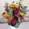Gemischter Blumenbund 'Baltazar Mit Nelke' Inkl. Gratis Grußkarte -Compo Geschaft 1025700012 DIY Mixbund Baltazar mit Nelke Chrysanth Craspedia Euka Statice Nelke 1 1 d 100179