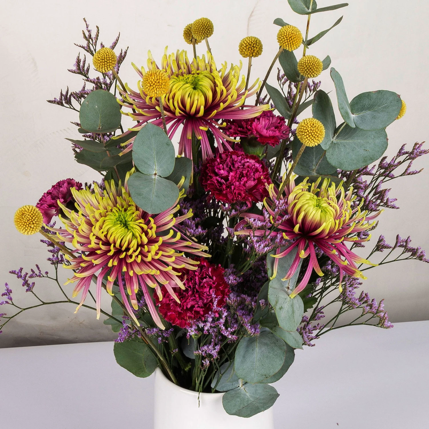 Gemischter Blumenbund 'Baltazar Mit Nelke' Inkl. Gratis Grußkarte 3 Gemischter Blumenbund 'Baltazar Mit Nelke' Inkl. Gratis Grußkarte