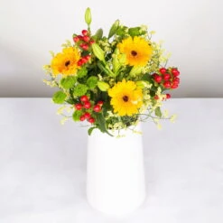 Gemischter Blumenbund 'Sonnentag' Inkl. Gratis Grußkarte -Compo Geschaft 1025700015 DIY Mixbund Sonnentag Germini Hypericum Statice Lilie Santini 2 94588